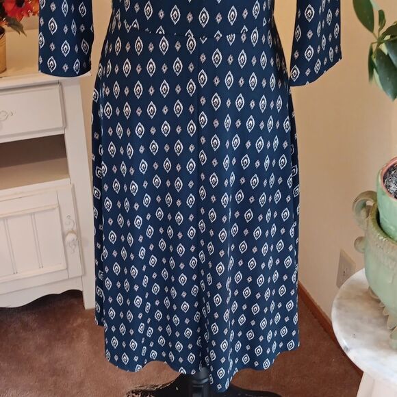 Ryan Michelle Wrap Front Dress. Career, Professional,  Romcom - Picture 8 of 12